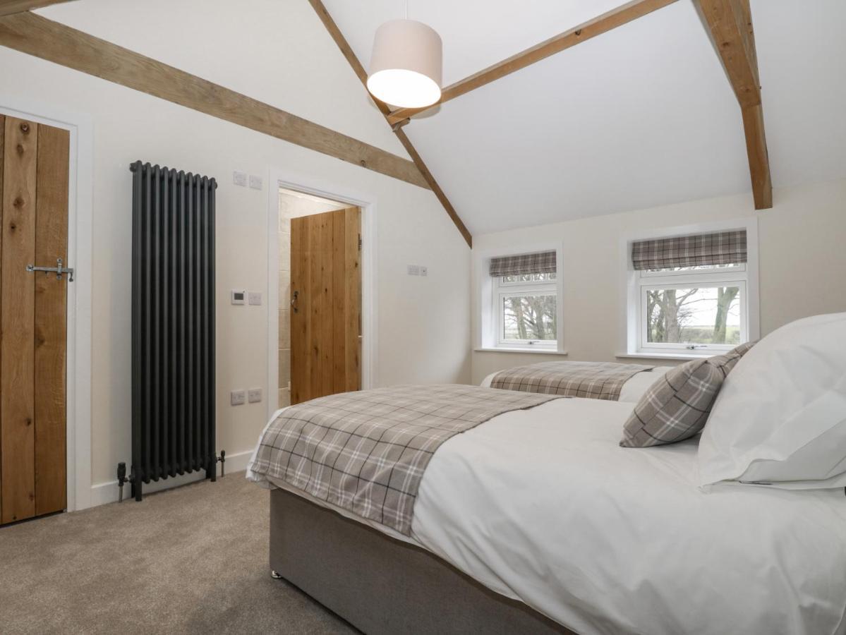 The Grooms Cottage York Extérieur photo